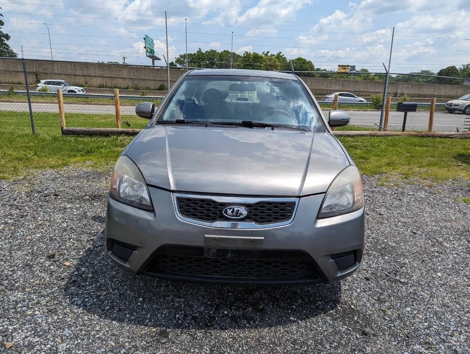 2010 Kia Rio - Image 7 of 21