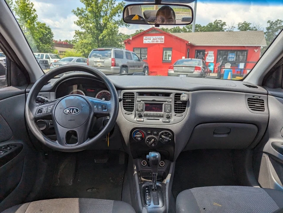 2010 Kia Rio - Image 21 of 21