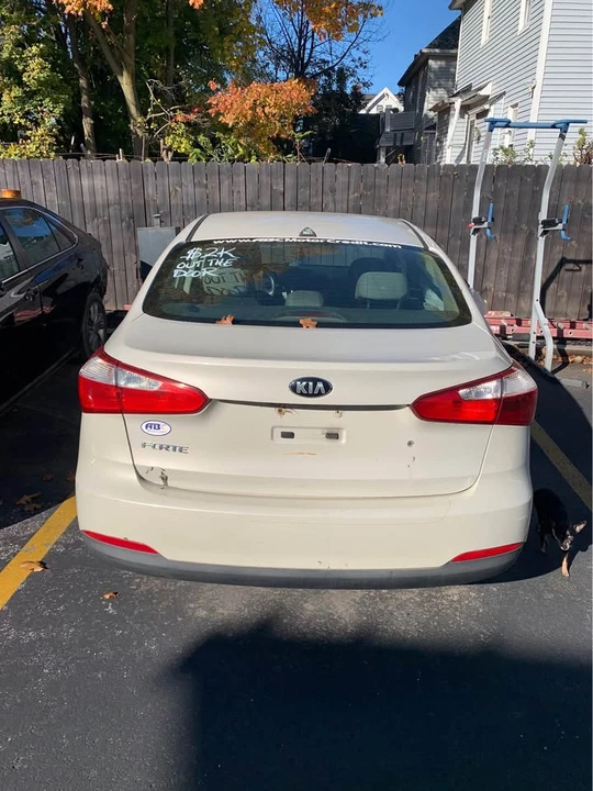 2010 Kia Rio - Image 4 of 6