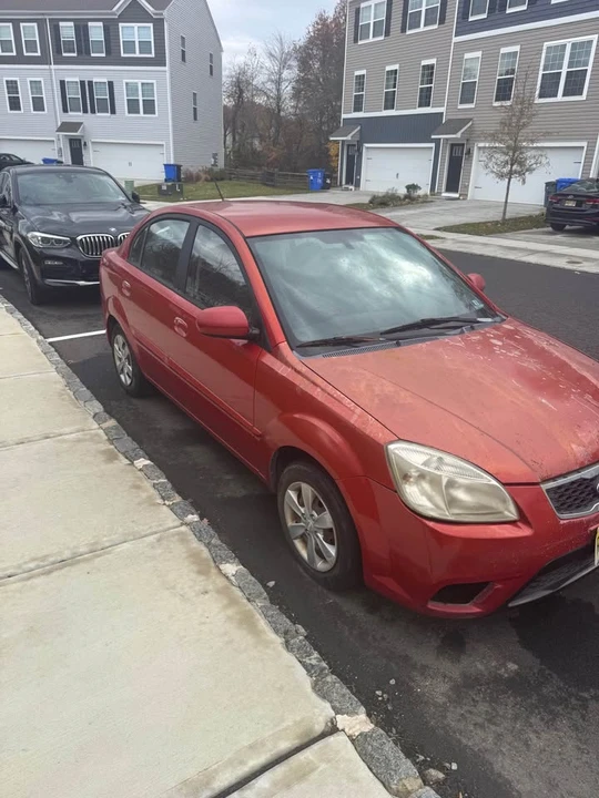 2010 Kia Rio - Image 3 of 14