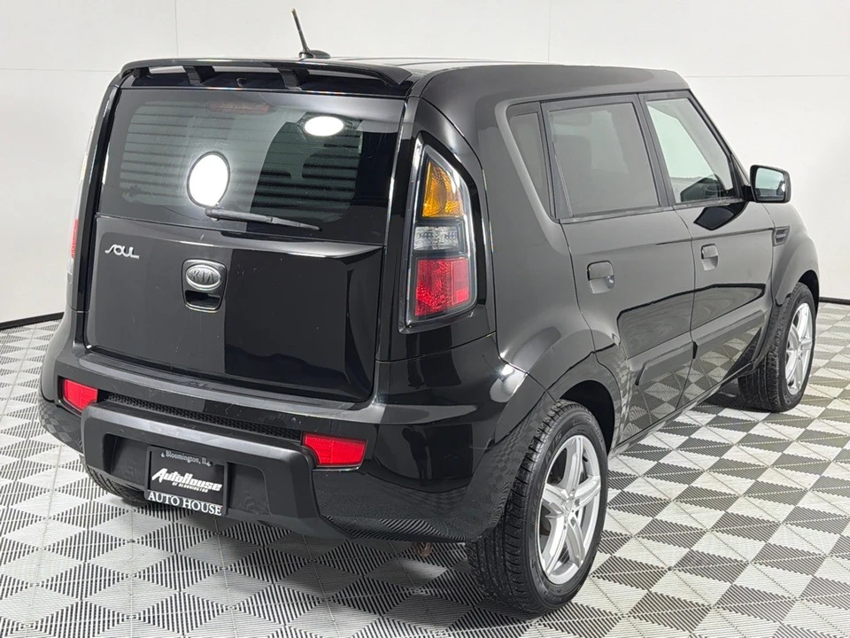 2010 Kia Soul - Image 5 of 12