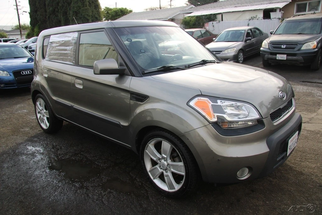 2010 Kia Soul - Image 8 of 21
