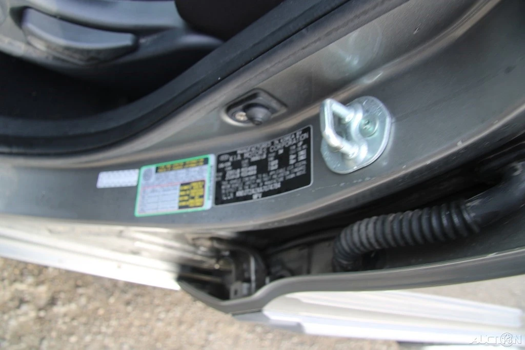 2010 Kia Soul - Image 10 of 21