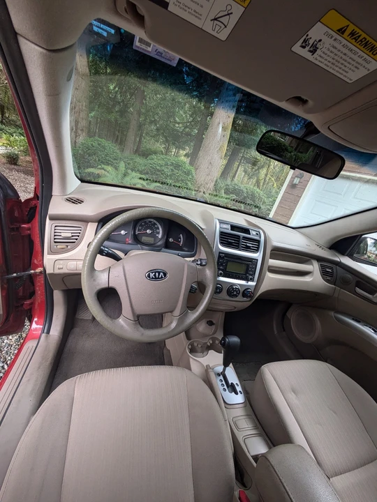 2010 Kia Sportage - Image 11 of 19