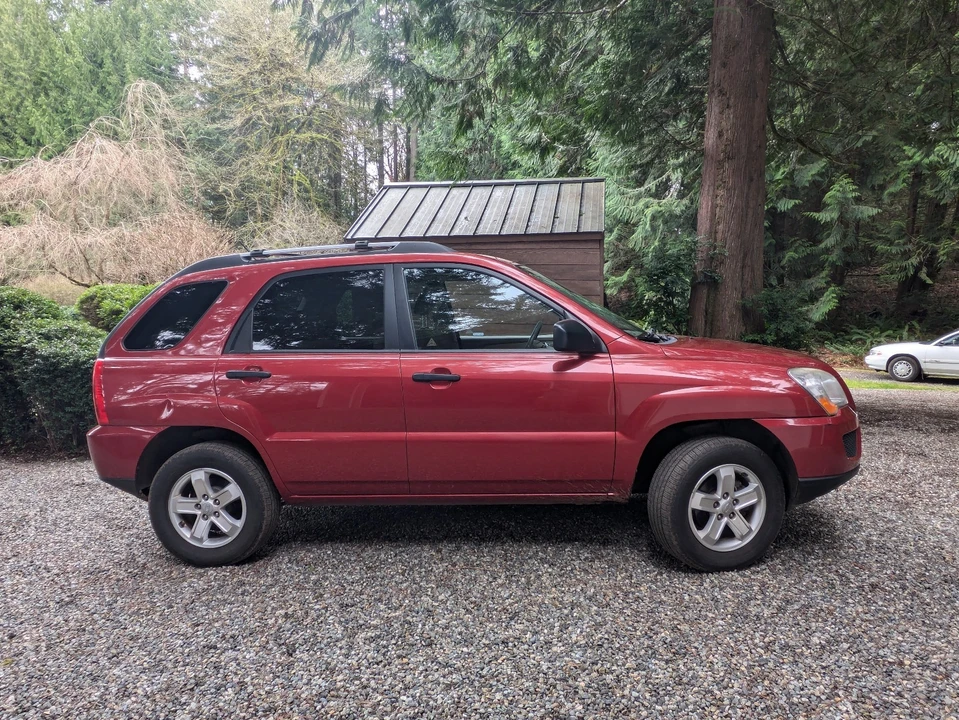 2010 Kia Sportage - Image 7 of 19