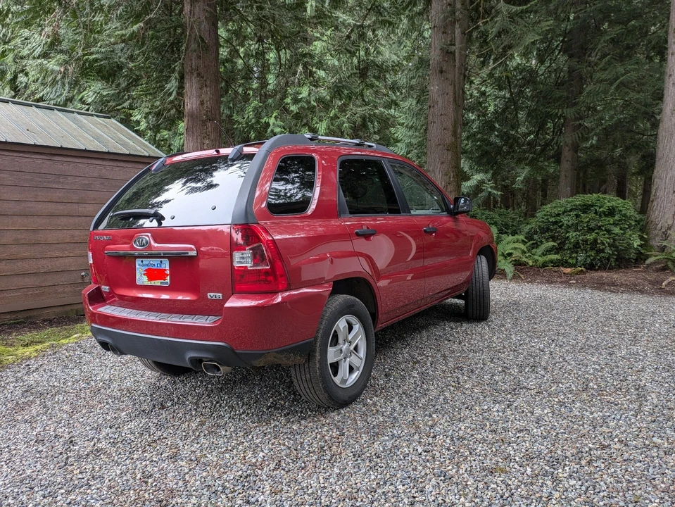 2010 Kia Sportage - Image 6 of 19