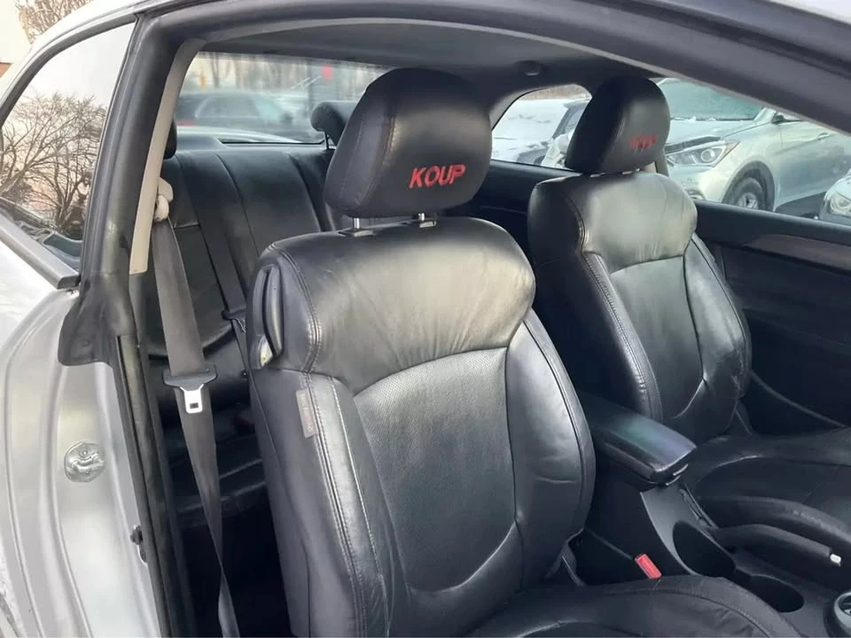 2010 Kia Forte - Image 13 of 15