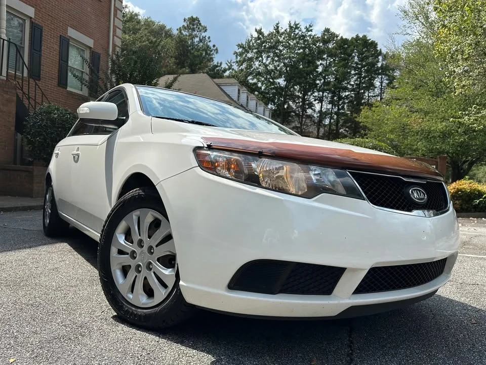 2010 Kia Forte - Image 6 of 20