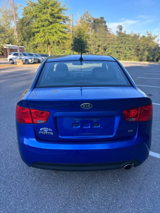 2010 Kia Forte - Image 6 of 8