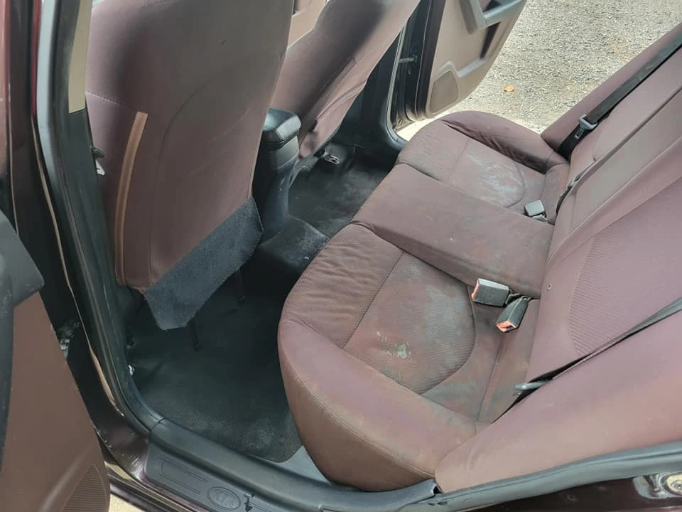 2010 Kia Forte - Image 9 of 12