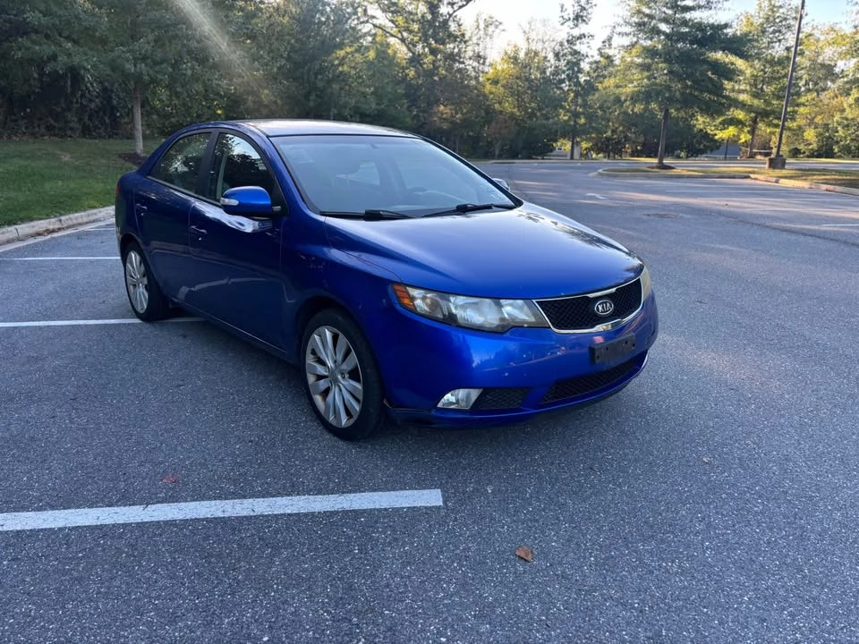 2010 Kia Forte - Image 3 of 8