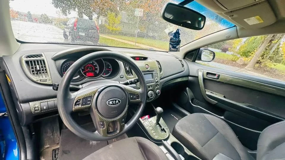 2010 Kia Forte - Image 3 of 6