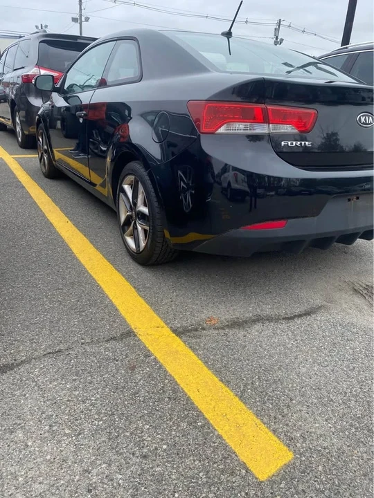 2010 Kia Forte - Image 2 of 6