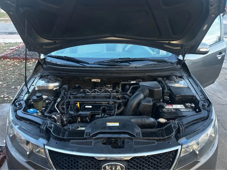 2010 Kia Forte - Image 2 of 9