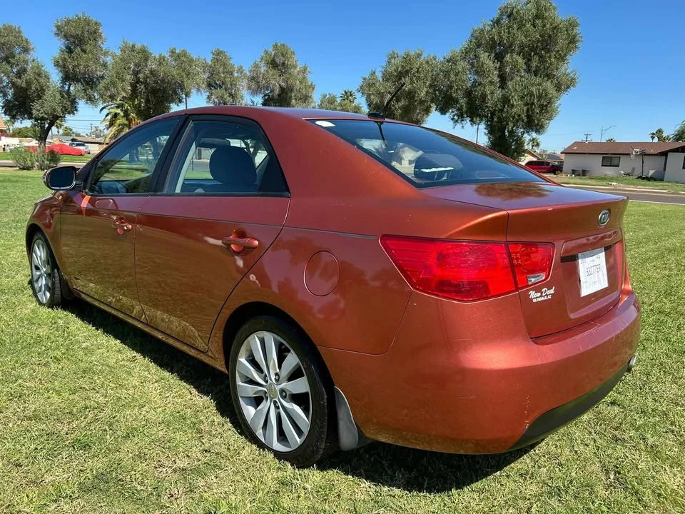 2010 Kia Forte - Image 5 of 13