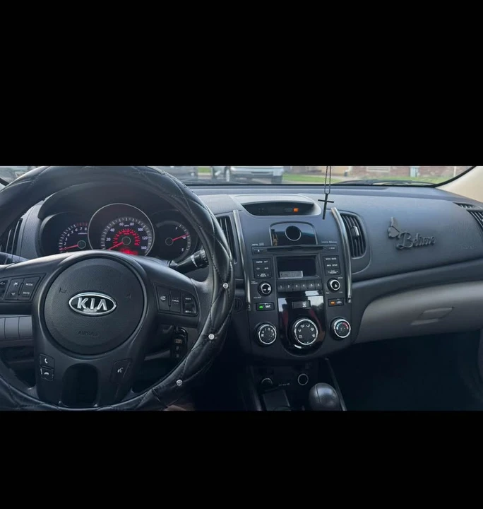 2010 Kia Forte - Image 6 of 6