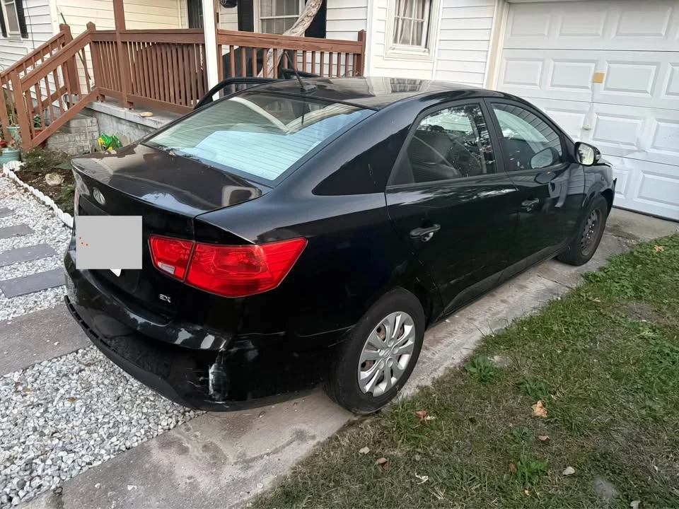 2010 Kia Forte - Image 8 of 9