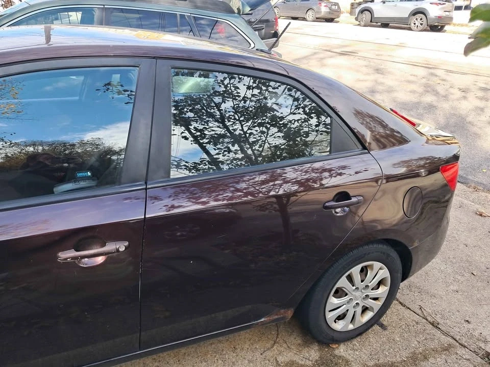 2010 Kia Forte - Image 3 of 20