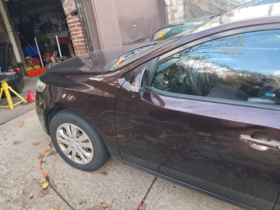 2010 Kia Forte - Image 4 of 20