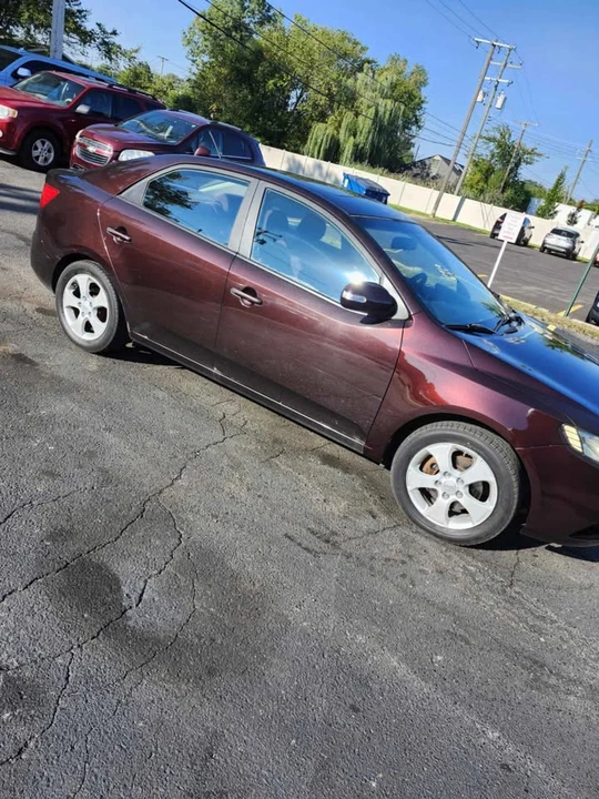 2010 Kia Forte - Image 12 of 19