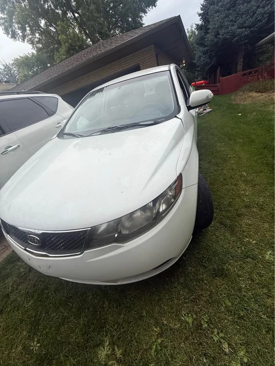 2010 Kia Forte - Image 6 of 9