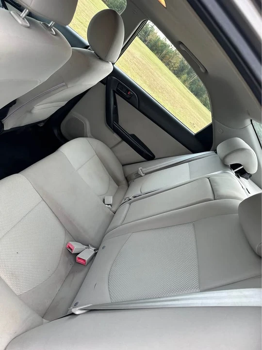 2010 Kia Forte - Image 13 of 14