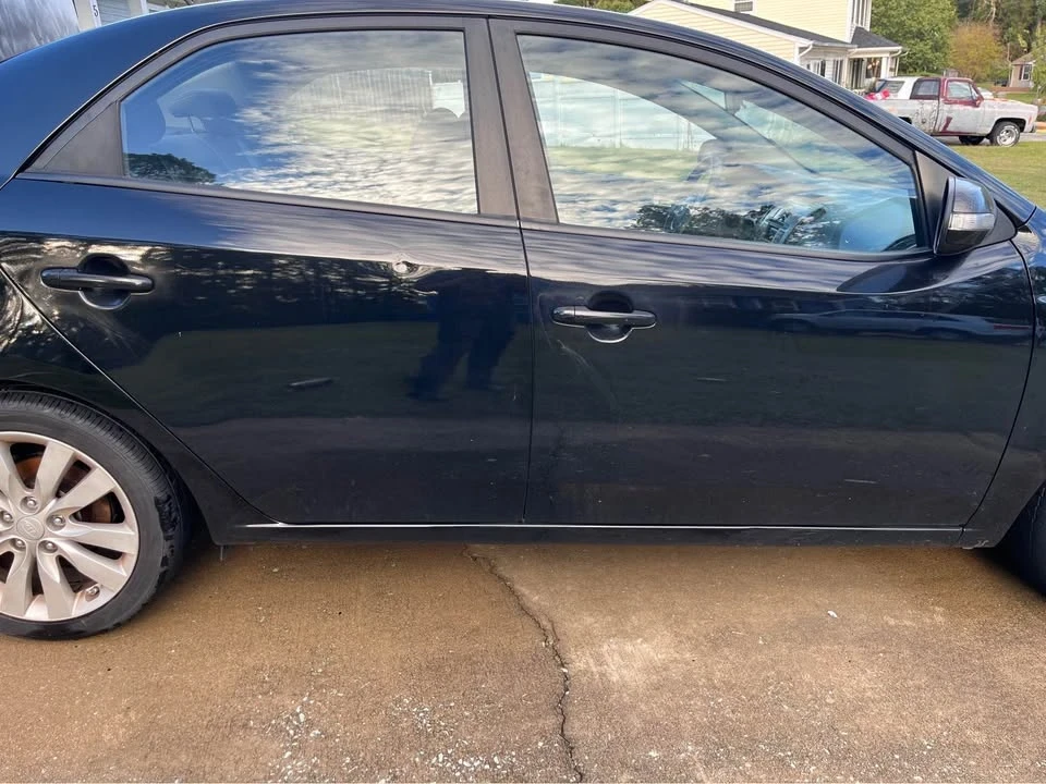 2010 Kia Forte - Image 8 of 11