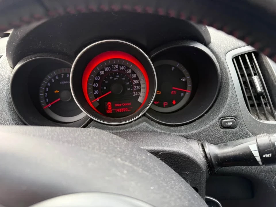 2010 Kia Forte - Image 6 of 7