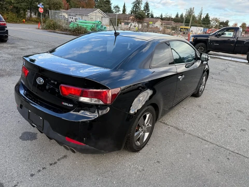 2010 Kia Forte - Image 14 of 18