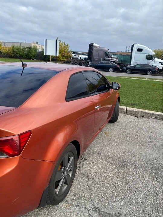2010 Kia Forte - Image 2 of 7