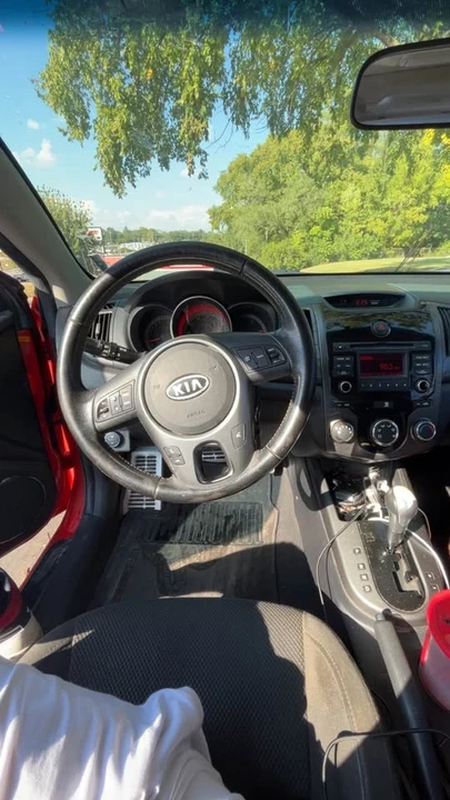 2010 Kia Forte - Image 4 of 4