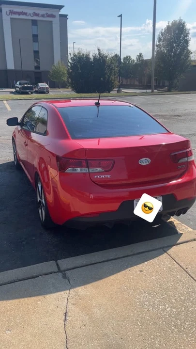 2010 Kia Forte - Image 2 of 4