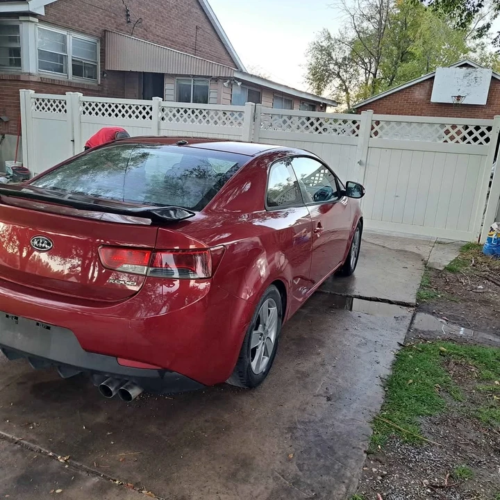 2010 Kia Forte - Image 5 of 7