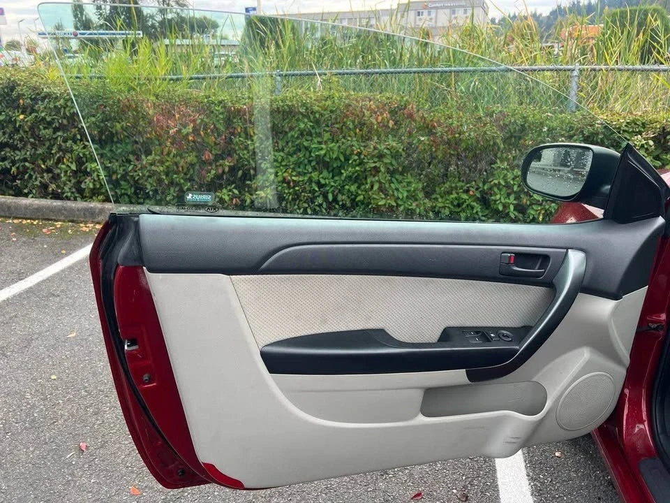 2010 Kia Forte - Image 10 of 12