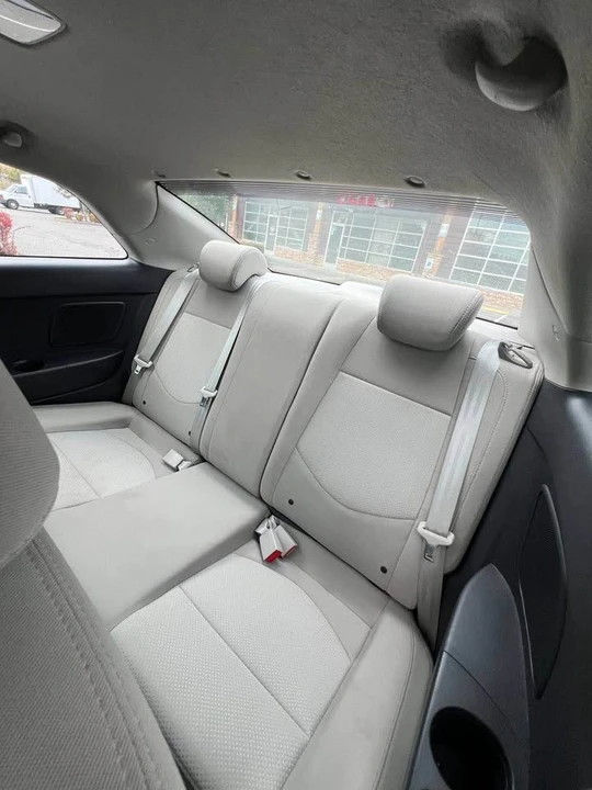 2010 Kia Forte - Image 11 of 12
