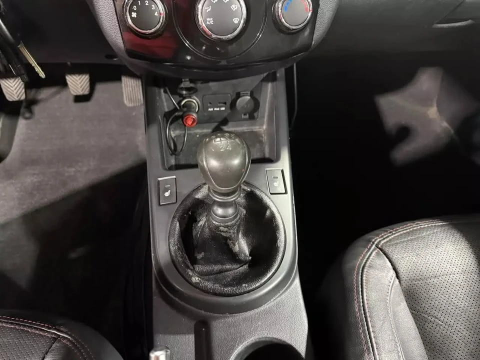 2010 Kia Forte - Image 18 of 18