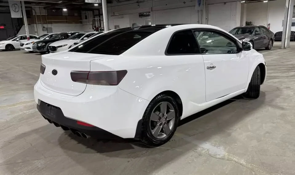 2010 Kia Forte - Image 3 of 18