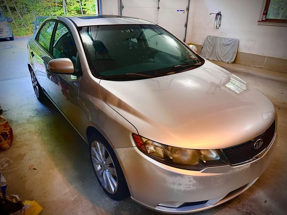 2010 Kia Forte - Image 4 of 12