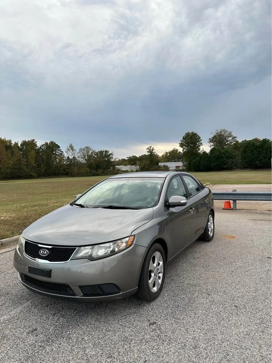 2010 Kia Forte - Image 6 of 16