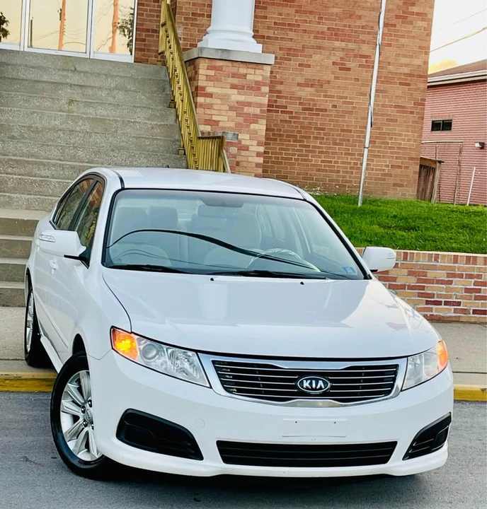 2010 Kia Optima/K5 - Image 17 of 19