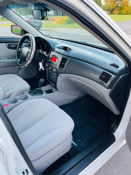 2010 Kia Optima/K5 - Image 8 of 19