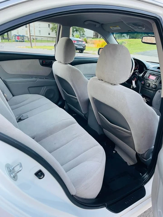 2010 Kia Optima/K5 - Image 6 of 19