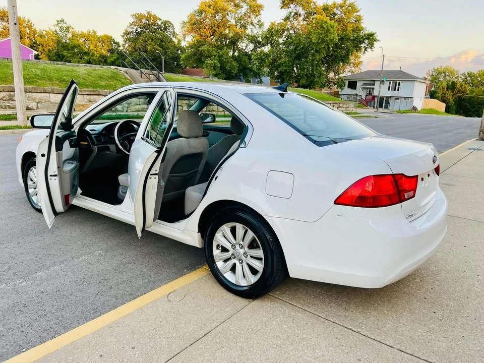 2010 Kia Optima/K5 - Image 15 of 19