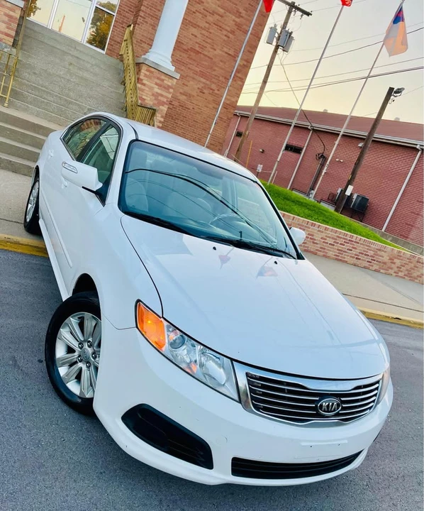 2010 Kia Optima/K5 - Image 18 of 19