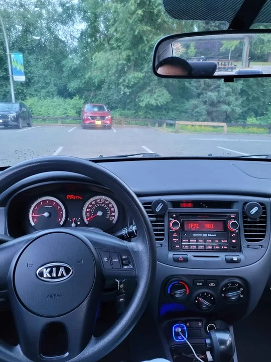 2010 Kia Rio - Image 5 of 6
