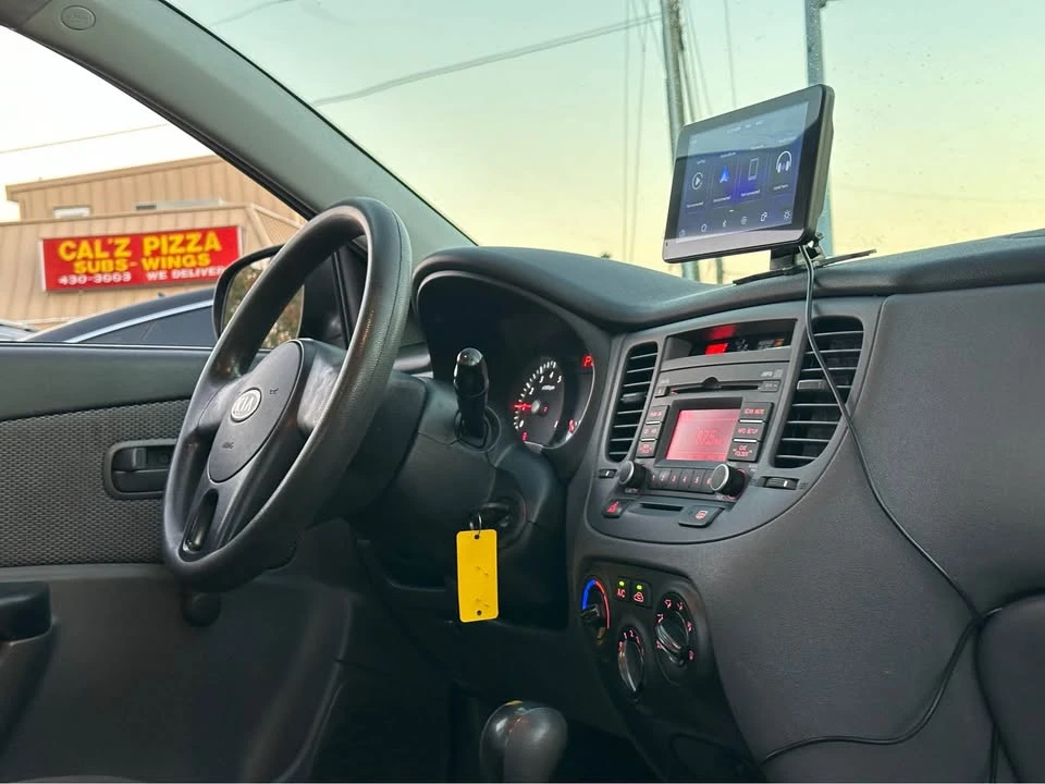 2010 Kia Rio - Image 14 of 19