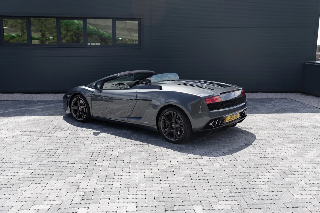 2010 Lamborghini Gallardo LP560-4 - Image 8 of 31