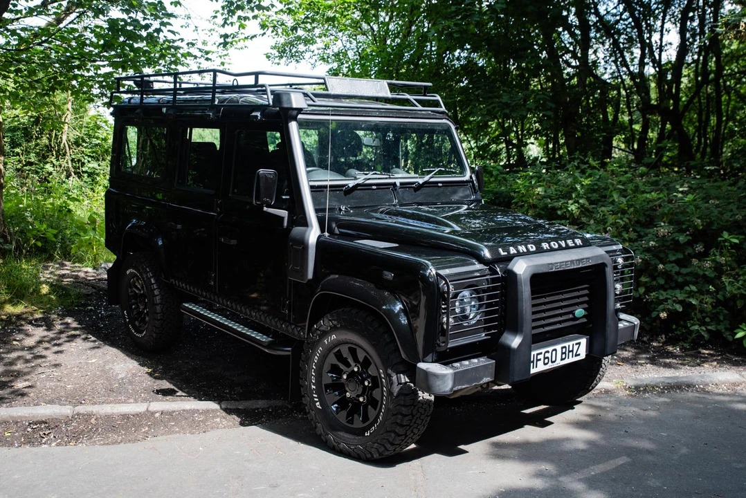 2010 Land Rover Defender 110 - Image 2 of 31