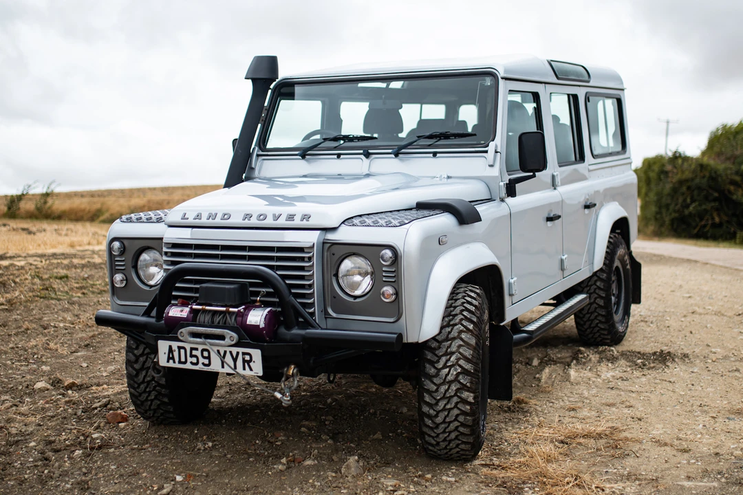2010 Land Rover Defender 110 - Image 2 of 31