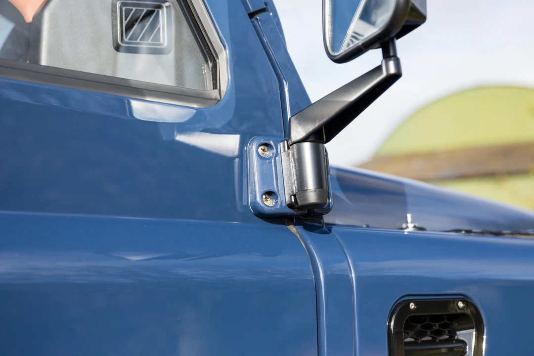 2010 Land Rover Defender 90 - Image 24 of 31